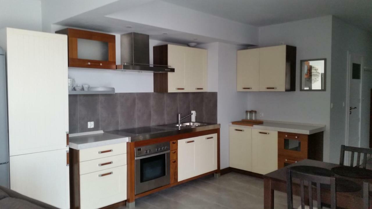 Franciszka Bohomolca 7 *